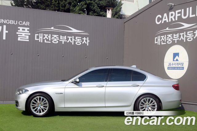BMW 5-Series 528i Luxury — пробег 81 800 км