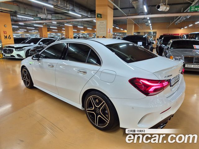 Mercedes-Benz A-Class AMG A35 4MATIC Sedan — пробег 56 800 км