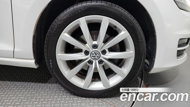 Volkswagen Golf 2.0 TDI — пробег 142 778 км