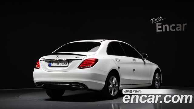 Mercedes-Benz C-Class C220 d 4MATIC — пробег 114 449 км