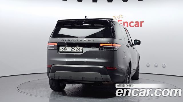 Land Rover Discovery 2.0 SD4 SE — пробег 153 635 км