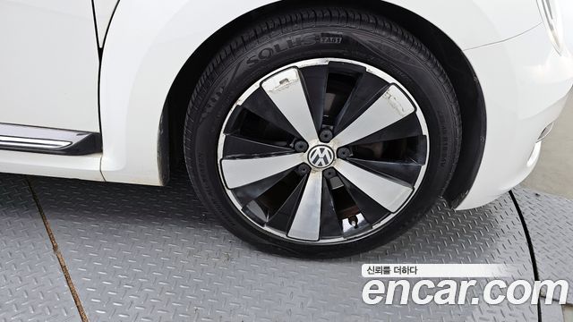 Volkswagen Beatle 2.0 TDI Premium 3rd — пробег 70 698 км
