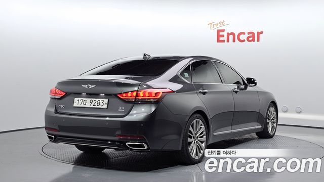 Genesis G80 3.3 GDI AWD Premium Luxury — пробег 130 671 км