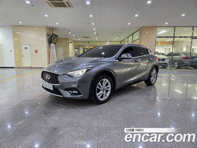 Infiniti Q30 из Кореи Encar