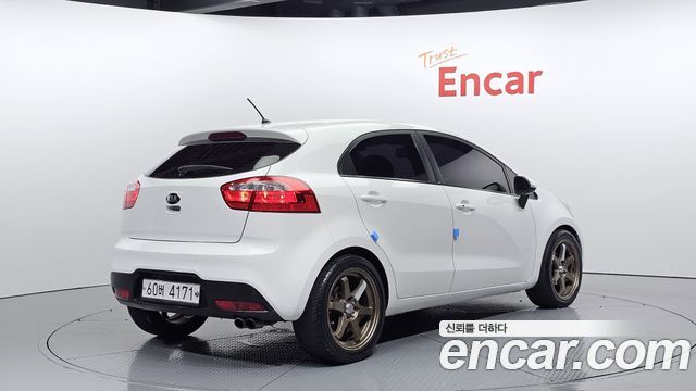 Kia pride из Кореи Encar