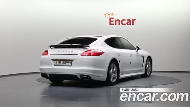 Porsche Panamera 3.0 Diesel 970 — пробег 124 291 км