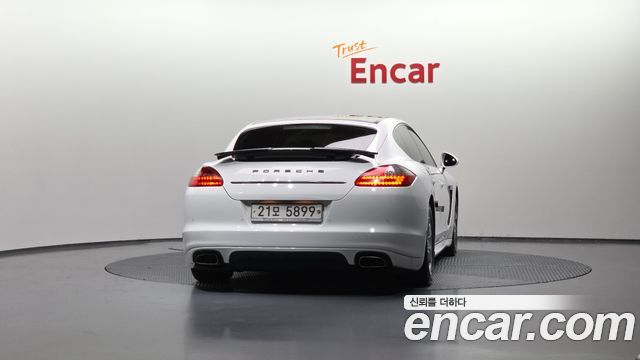 Porsche Panamera 3.0 Diesel 970 — пробег 124 291 км