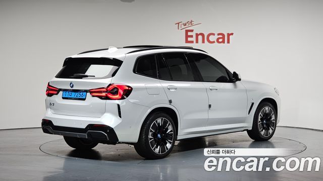 BMW iX3 из Кореи Encar