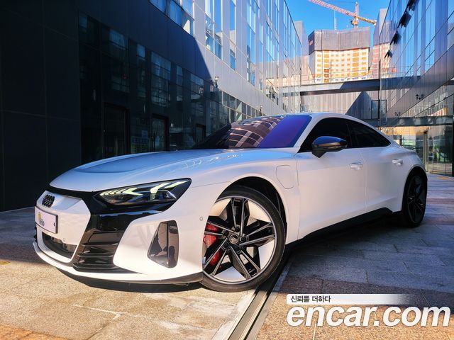 Audi RS e-tron GT из Кореи Encar