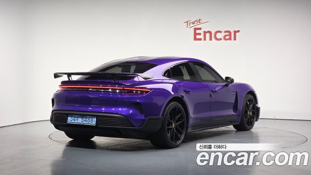 Porsche Taycan из Кореи Encar