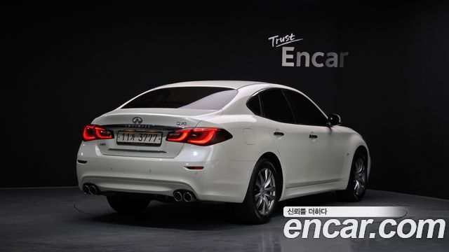 Infiniti Q70 из Кореи Encar