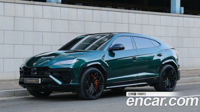 Lamborghini Urus из Кореи Encar