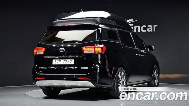 Kia Carnival 9-seater Hi-Limousine Prestige High roof — пробег 52 501 км — фото 2 из 5