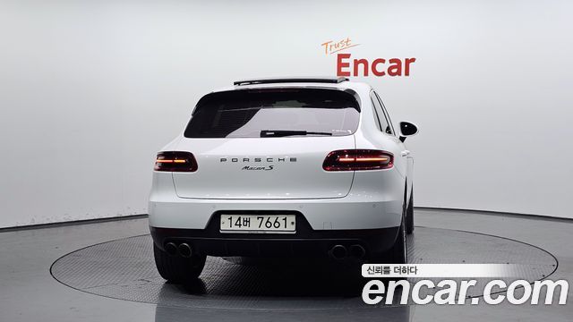 Porsche Macan из Кореи Encar
