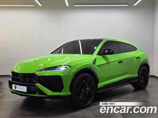 Lamborghini Urus из Кореи Encar