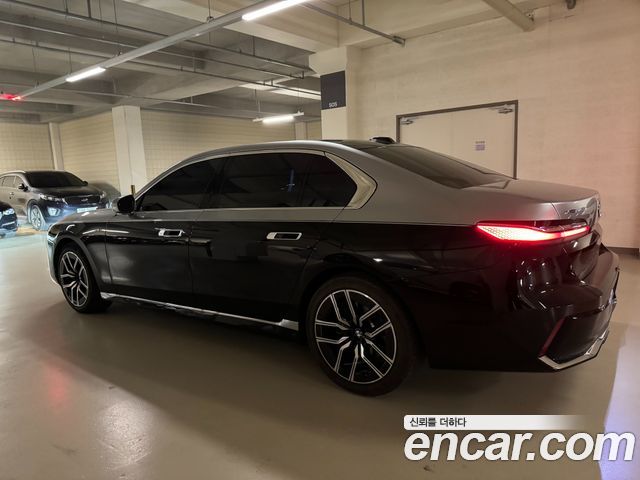 BMW 7-Series 740i xDrive M Sport Limited — пробег 30 000 км — фото 5 из 5