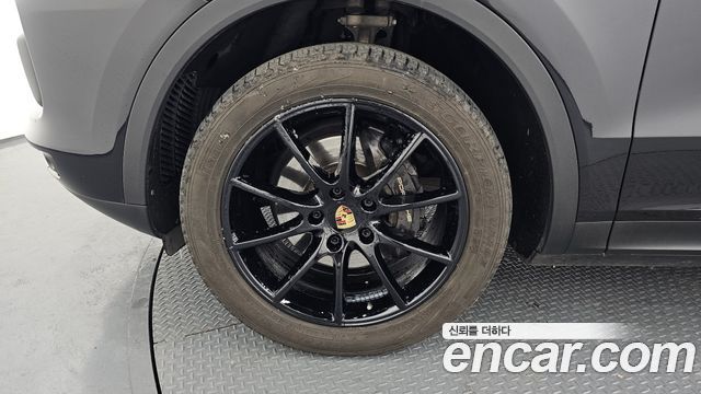 Porsche Cayenne 3.0 — пробег 140 181 км