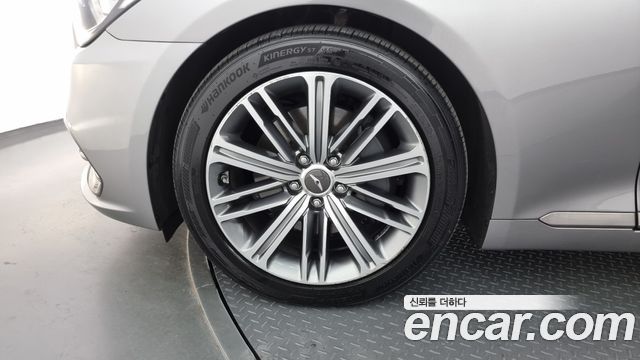 Genesis G80 3.3 GDI AWD Luxury — пробег 168 079 км
