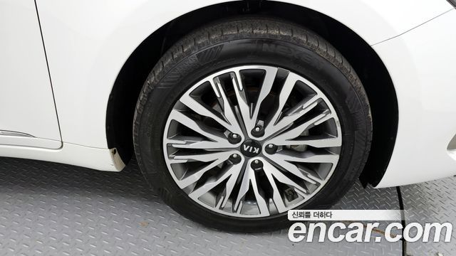 Kia K7 Signature — пробег 74 265 км