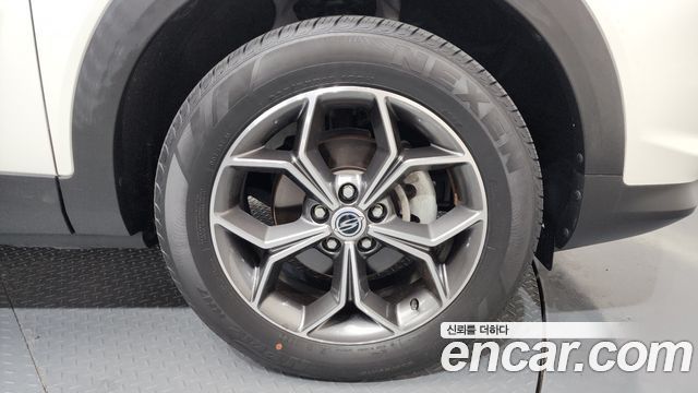 Ssangyong KORANDO Gasoline 1.5 2WD C5 Plus — пробег 46 051 км