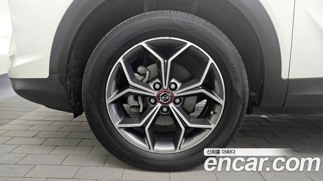 Ssangyong KORANDO Gasoline 1.5 2WD R-Plus — пробег 34 526 км