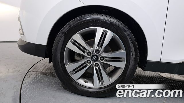 Hyundai Tucson Diesel(e-VGT) 2WD Premium — пробег 162 505 км