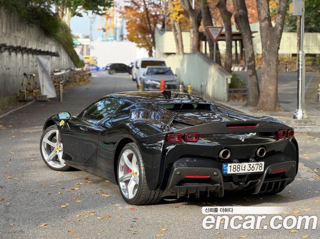 Ferrari SF90 из Кореи Encar