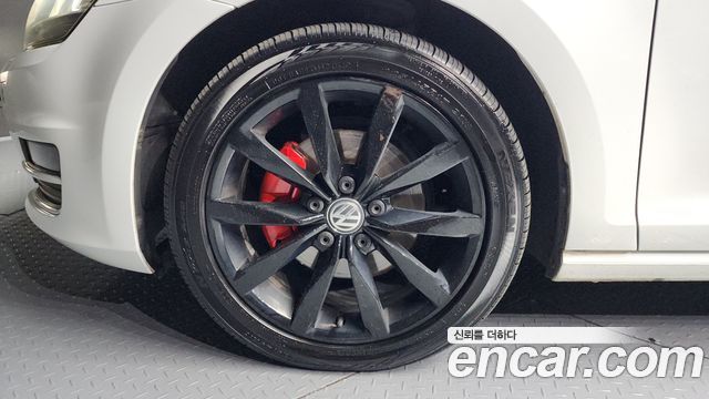 Volkswagen Golf из Кореи Encar