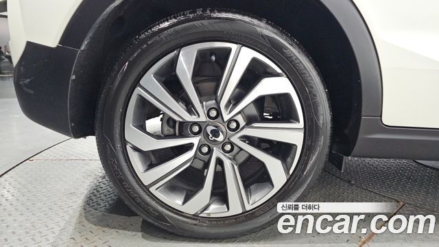 Ssangyong TIBOLI из Кореи Encar