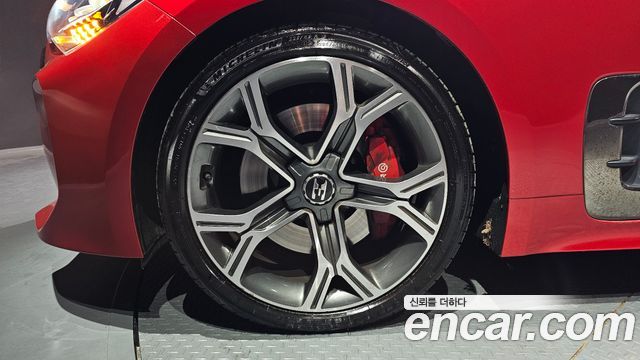 Kia Stinger из Кореи Encar