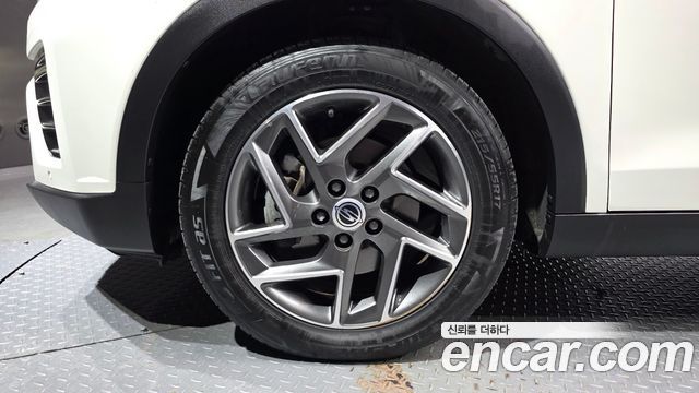 Ssangyong TIBOLI из Кореи Encar