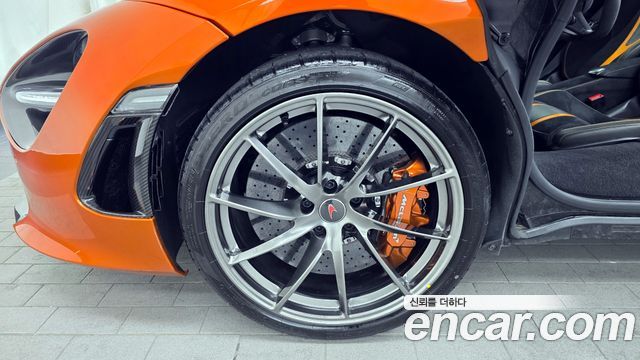 Mclaren 720S из Кореи Encar