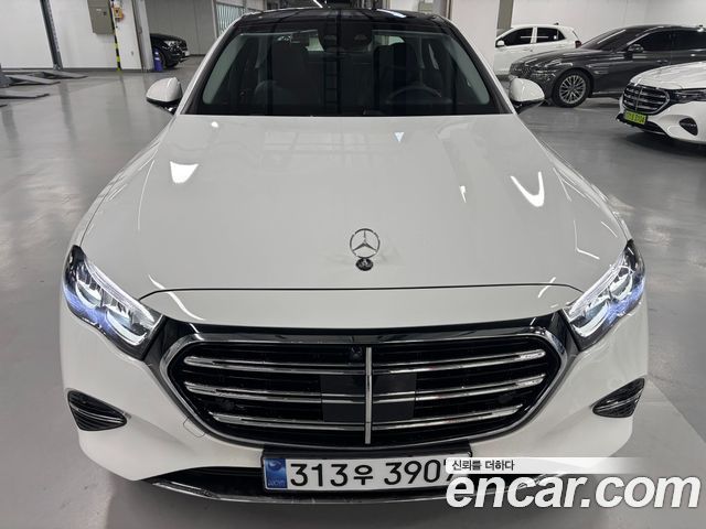 Mercedes-Benz E-Class из Кореи Encar