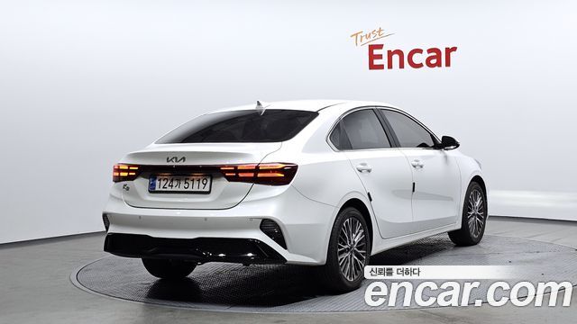 Kia K3 из Кореи Encar