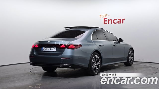 Mercedes-Benz E-Class из Кореи Encar