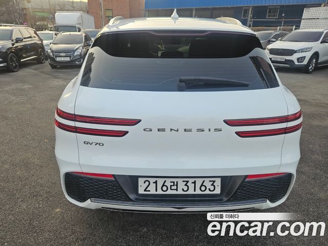 Genesis GV70 из Кореи Encar