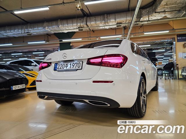 Mercedes-Benz A-Class из Кореи Encar