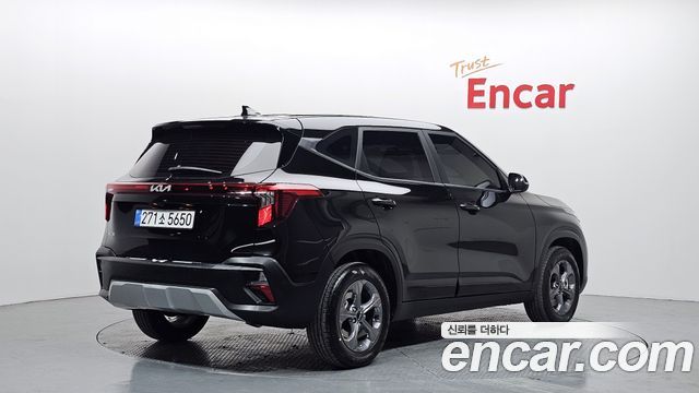 Kia Seltos из Кореи Encar