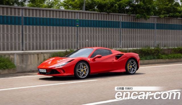 Ferrari F8 из Кореи Encar
