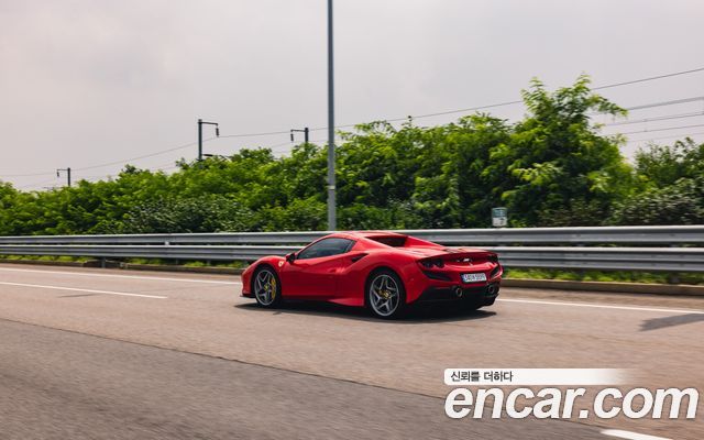 Ferrari F8 из Кореи Encar