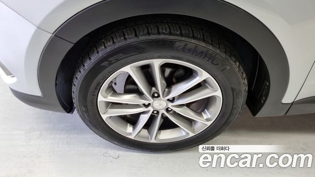 Hyundai Santafe Diesel 2.0 2WD Premium — пробег 220 000 км — фото 5 из 5