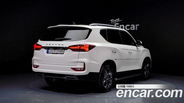 Ssangyong Rexton из Кореи Encar