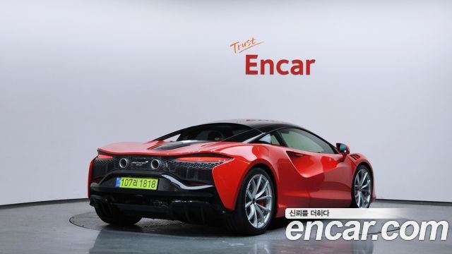 Mclaren Artura из Кореи Encar