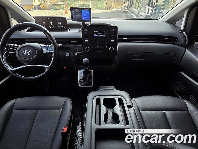 Hyundai Staria из Кореи Encar