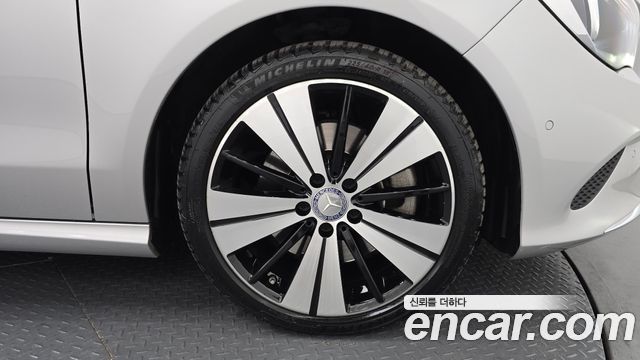Mercedes-Benz CLA-Class из Кореи Encar