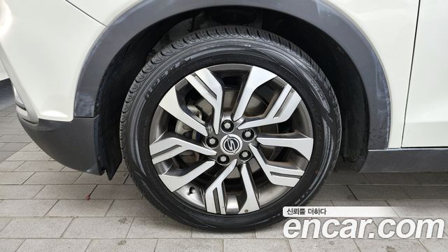 Ssangyong TIBOLI из Кореи Encar