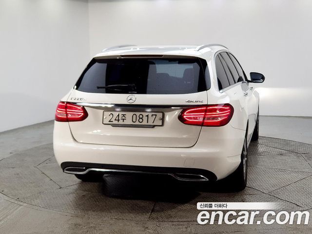 Mercedes-Benz C-Class из Кореи Encar