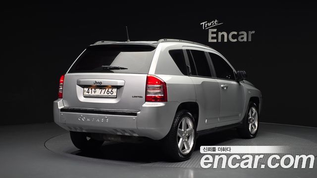 Jeep Compass из Кореи Encar