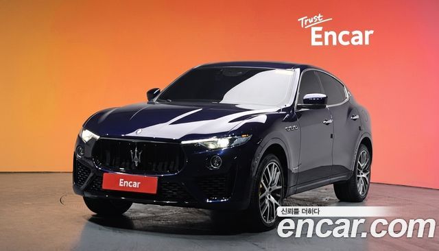 Maserati Levante из Кореи Encar