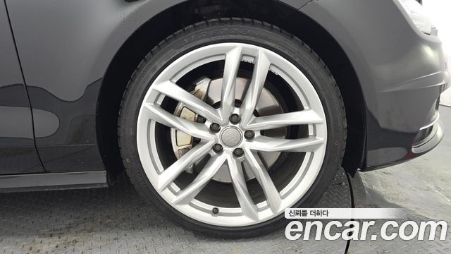 Audi A7 из Кореи Encar